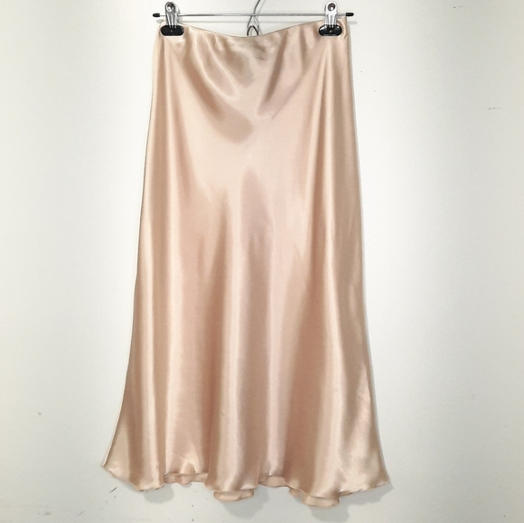 Nicole Miller New York Slip On Midi Skirt Satin Feel Shiny Tan Womens Size Small - Picture 11 of 11
